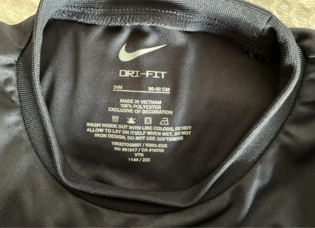 🔥-20%🔥 Lot t-shirt Nike Puma et Primark taille 2/3 ans, – photo 9